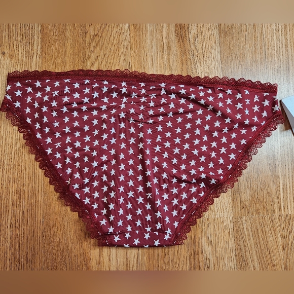 Calvin Klein Red Bikini w/ White Stars Size Large Lace Trim NWT - Picture 5 of 6